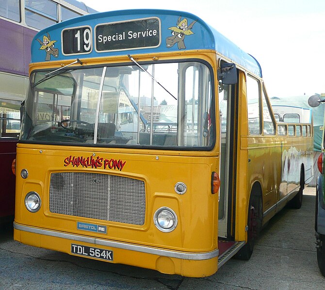 File:Southern Vectis 864 3.JPG