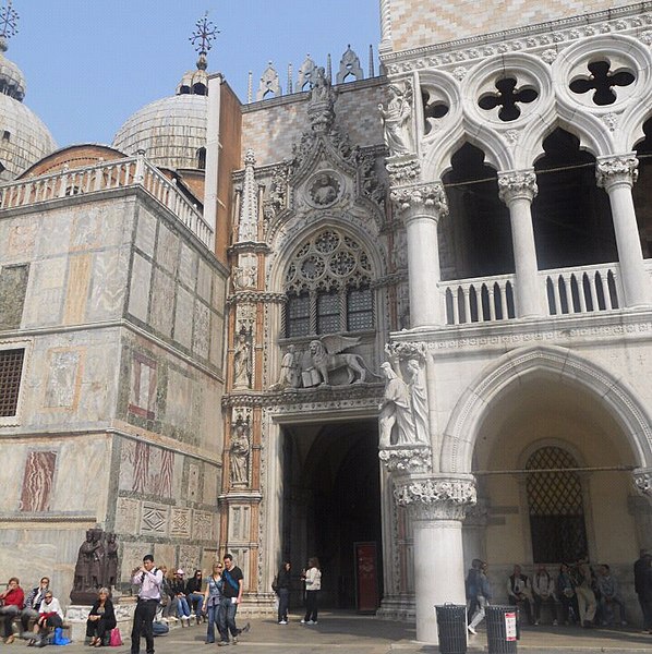 File:St. Mark's Basilica Entrance (5986671247).jpg