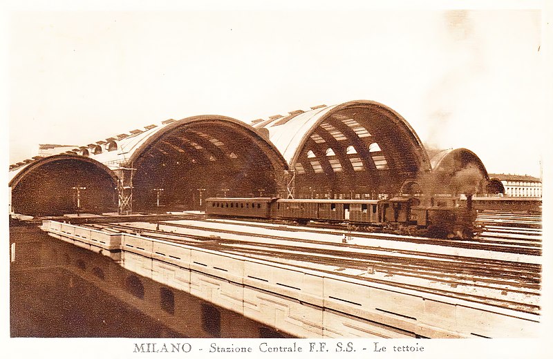 File:Stazione di Milano Centrale - Cartolina.jpg