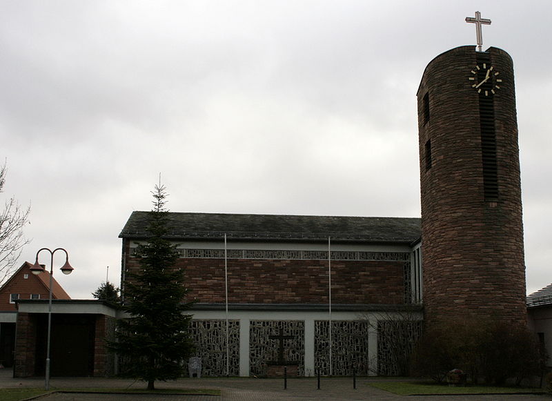File:Steinbach Kirche.JPG