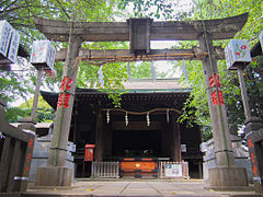 Suwa jinja (Arakawaku) torii.jpg