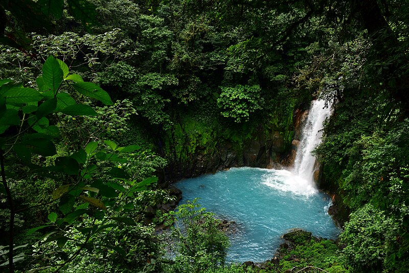 File:Tenorio Volcano Nationalpark, Costa Rica — bright blue paradise fantasy waterfall—2021.jpg