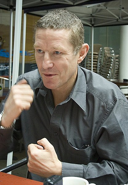 File:Terry Marsh.jpg