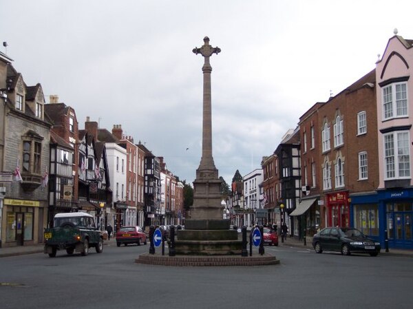 Tewkesbury War Memorial (The Cross), and High Street.