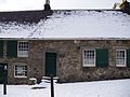 The Weavers Cottage (1723), Kilbarchan, Renfrewshire. - panoramio.jpg