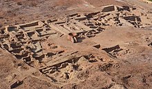 The temple of Mahlab al-Naqa from the above.jpg