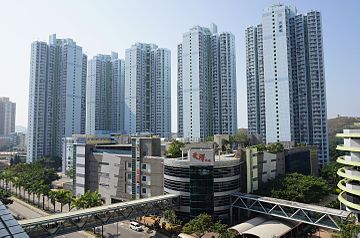 File:Tin_Chak_Estate.jpg