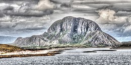 Torghatten Norway.jpg