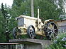 Piemineklis traktors (šobrīd apskatāms Viesītes muzejā "Sēlija")