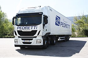 Transports Pedretti - Flotte de camions.JPG