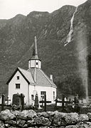 Tresfjord kirke, Møre og Romsdal - Riksantikvaren-T325 01 0033.jpg