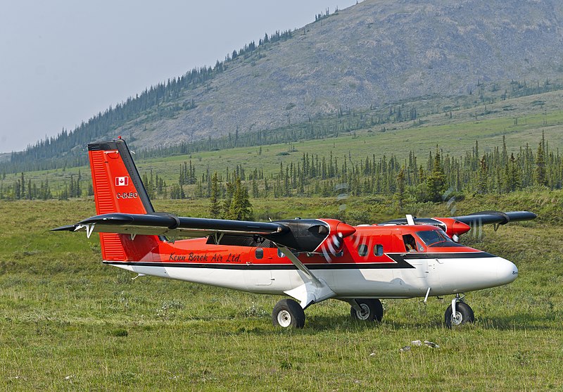 File:Twin Otter beginning takeoff from airstrip near Margaret Lake, Ivvavik National Park.jpg