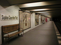 U-Bahn Berlin Sophie-Charlotte-Platz.JPG