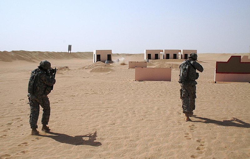 File:US Army 52327 25th CAb touches down in Kuwait.jpg