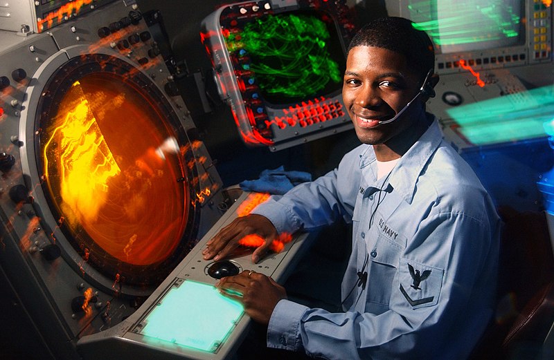 File:US Navy 030212-N-3235P-503 Air Traffic Controller 3rd Class Michael Chapman assigned to the Operations Department stands watch as Approach Control in the Carrier Air Traffic Control Center (CATTC).jpg