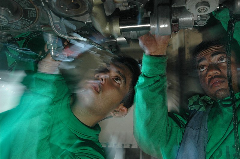 File:US Navy 060619-N-1960H-076 Aviation Machinist's Mate 3rd Class Donald West, and Aviation Machinist's Mate 2nd Class Kent Spandonis perform routine maintenance on an F-A-18E Super Hornet assigned to Strike Fighter Squadron Two s.jpg