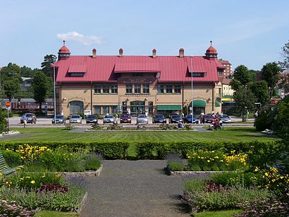 Vägbeskrivningar till Uddevalla Centralstation med kollektivtrafik