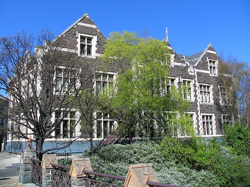 File:University of Otago Home Science Block, Dunedin, NZ.JPG