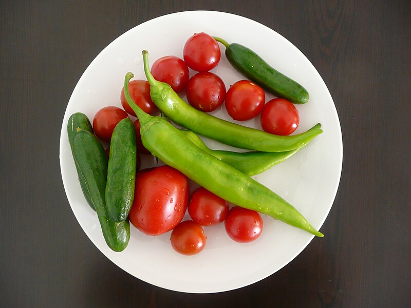 File:Vegetables 1370980 Nevit.jpg