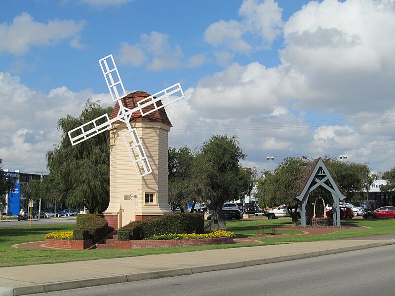 File:Victoria Park wishing well and windmill 1.jpg