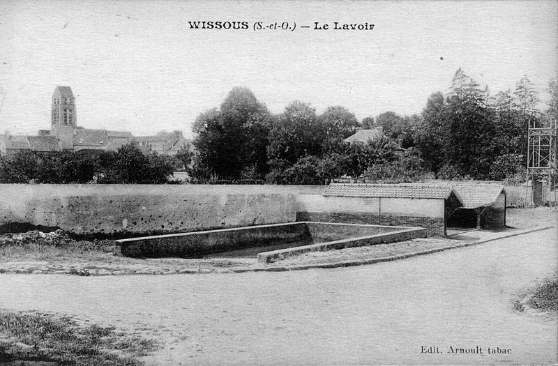 File:WISSOUS - Le lavoir.jpg