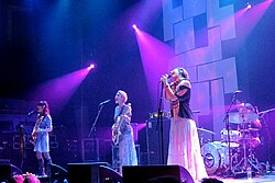 Warpaint2011. jpg