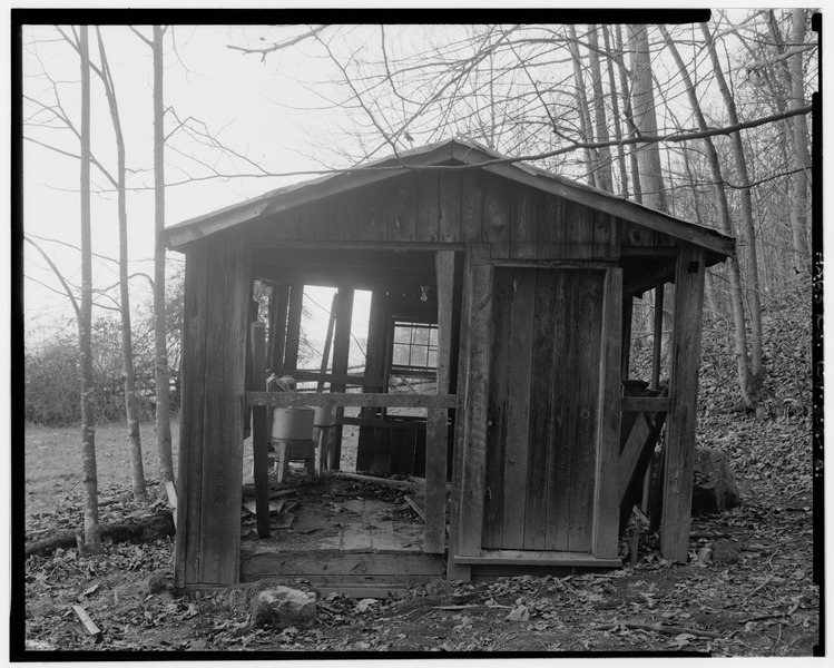 File:Wash house, north elevation (after August 1993) - Trump-Lilly Farm, Hinton, Summers County, WV HABS WVA,45-HINT.V,1-21.tif