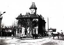 Webb County Courthouse in 1905 Webb County Courthouse (1905).jpg