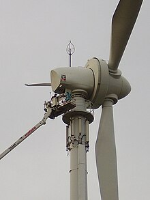 Wind turbine maintenance 2008 11.JPG
