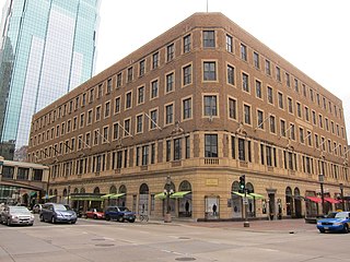 <span class="mw-page-title-main">Young–Quinlan Building</span> Building in Minneapolis, Minnesota, U.S.