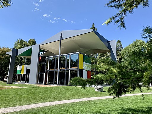 Zürich - Pavillon Le Corbusier Museum (Ank Kumar) 04