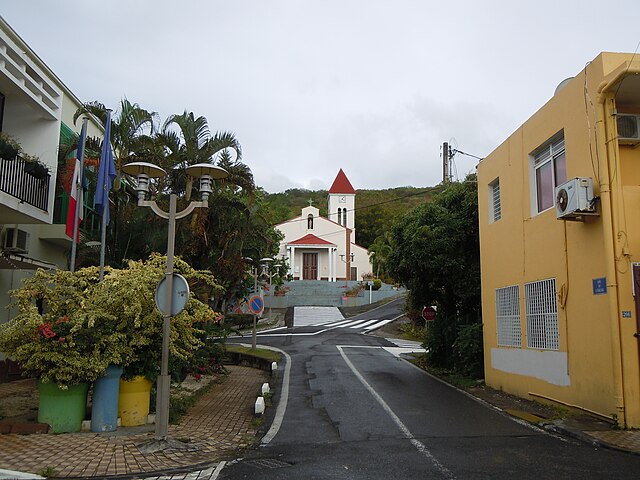 Deshaies' church is right next to the fictional "Honoré police station".