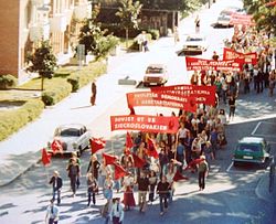 Tšekkoslovakian Miehitys 1968: Taustaa: Stalinismi ja kansallisuusongelmat, Prahan kevät: kriisi syntyy, Prahan syksy - operaatio Tonava