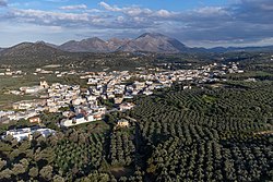 佩拉馬村遠眺