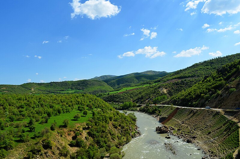 File:طبیعت بهاری - panoramio.jpg