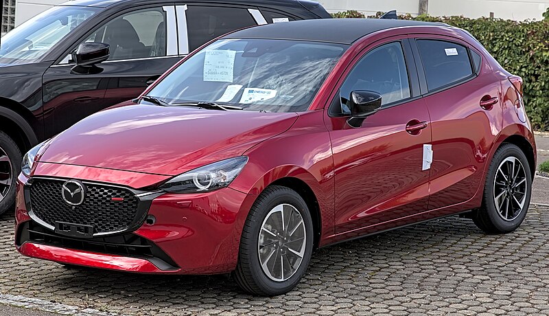 File:2023 Mazda2 (DJ) 1X7A0864 (2).jpg