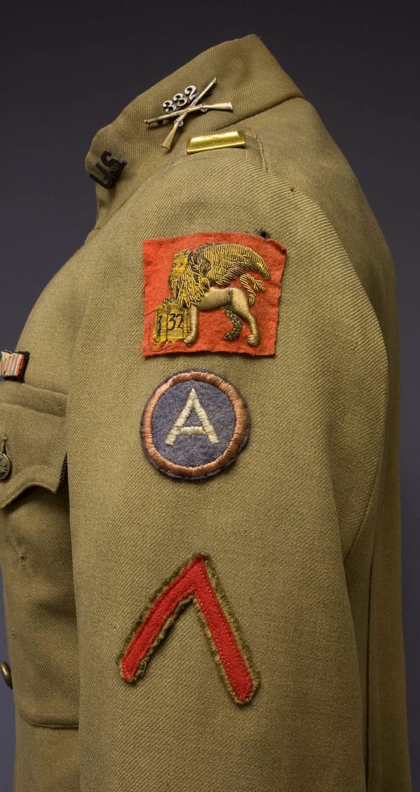 332d Infantry Regiment and Army of Occupation shoulder sleeve insignia worn on a World War I era U.S. infantry officer's coat.