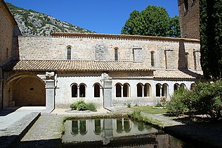 Cloître de l'abbaye.