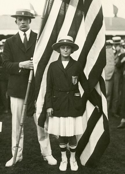 File:Aileen Riggin 1920b.jpg