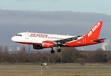 Airbus A319-100 der Air Berlin in Interimsfarben