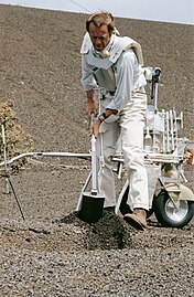 Új feladat: geológiai tréning a holdutazáshoz