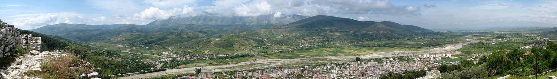 Albanië banner.jpg