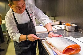 Sashimi: Le sashimi, un art culinaire, Le thon pour le sashimi, Traitement du thon qualité sashimi