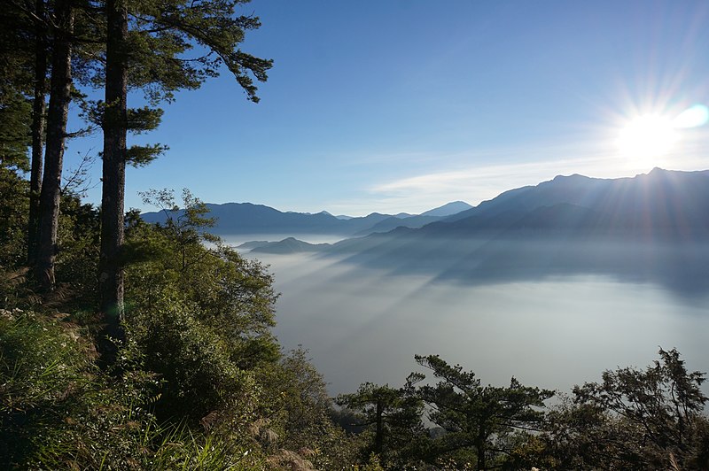 File:Alishan sunrise.JPG