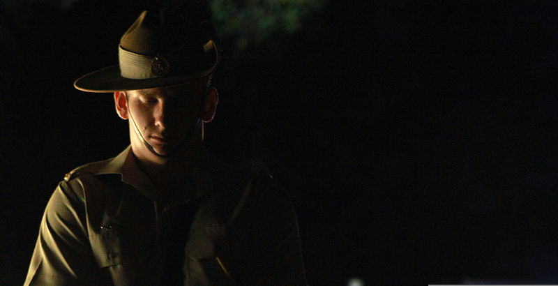 File:An Australian soldier with the 5th Battalion, Royal Australian Regiment attends an Anzac Day ceremony in Palmerston, Australia, April 25, 2013 130425-M-AL626-006.jpg