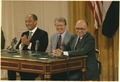 Presidentti Anwar Sadat presidentti Jimmy Carterin ja Israelin pääministerin Menachem Beginin kanssa Yhdysvaltain kongressissa vuonna 1978