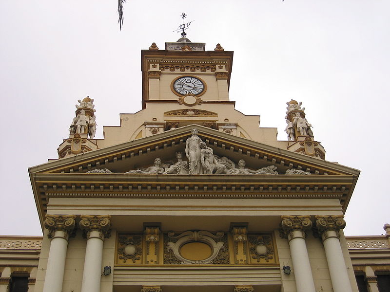 File:Ayuntamiento de Málaga detalle marzo 2005 IMG 2706.JPG