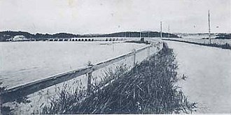The causeway as it appeared in 1905 BDA causewy.jpg