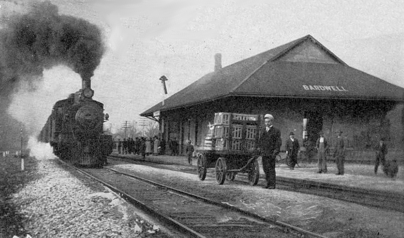 File:Bardwell Illinois Central station postcard.png