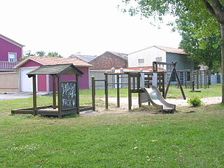 Barraña, parque infantil